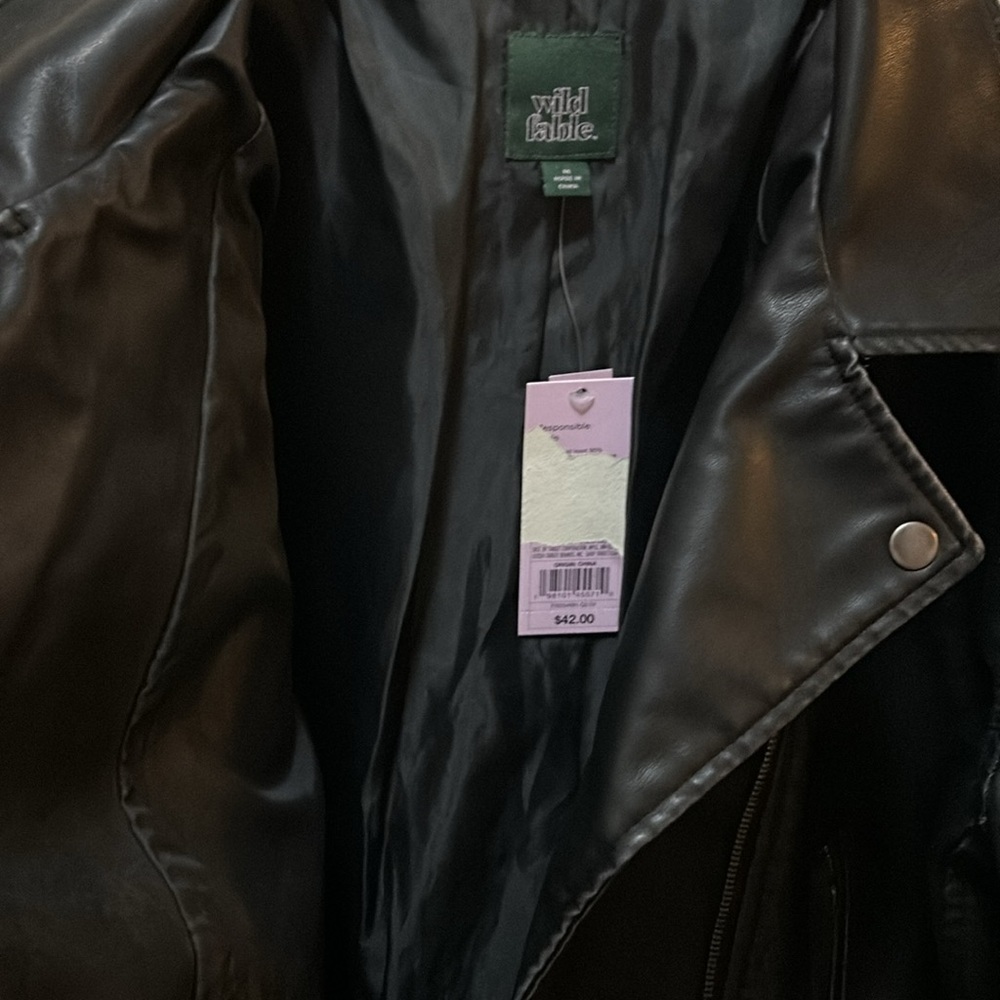 Wild Fable Faux Leather Oversized Moto Jacket Size Medium NWT - Picture 11 of 11
